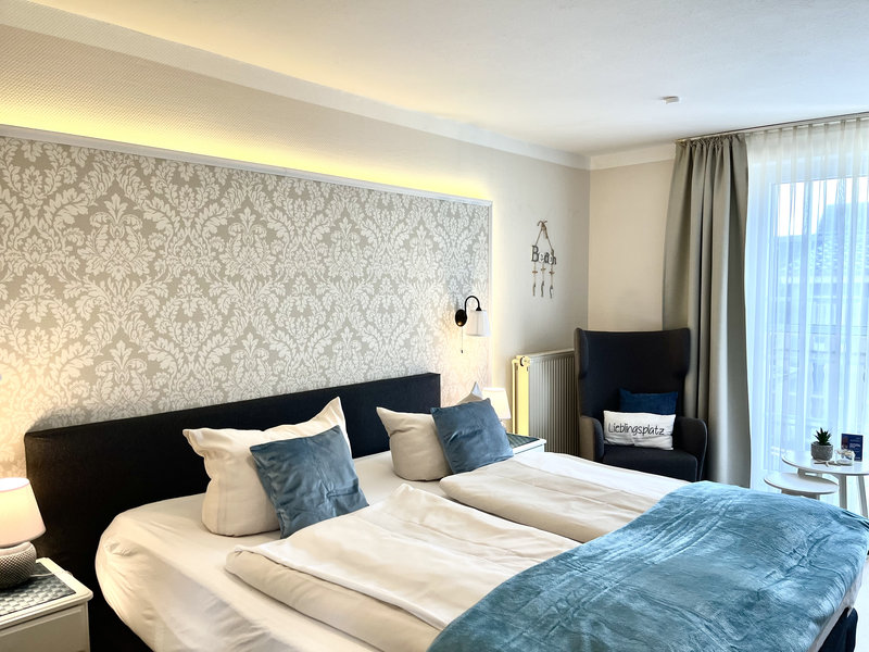Zimmer 10 | Doppelzimmer Standard im Haupthaus – 1. Etage mit Balkon