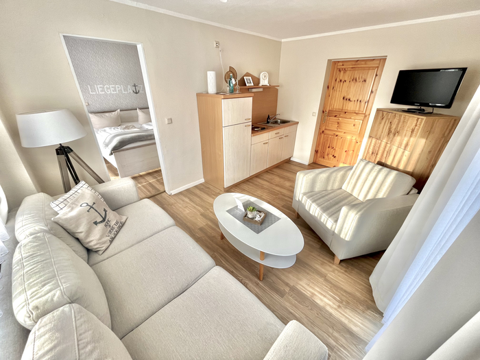 Zimmer 21 | Apartment Comfort im Gästehaus – Erdgeschoss mit Terrasse