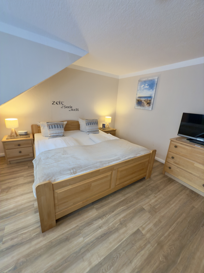 Zimmer 4 | Doppelzimmer Standard im Gästehaus – 1. Etage ohne Balkon