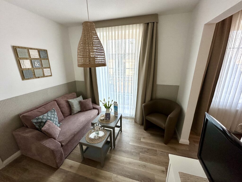 Zimmer 7 | Doppelzimmer Comfort im Haupthaus – 1. Etage mit Balkon